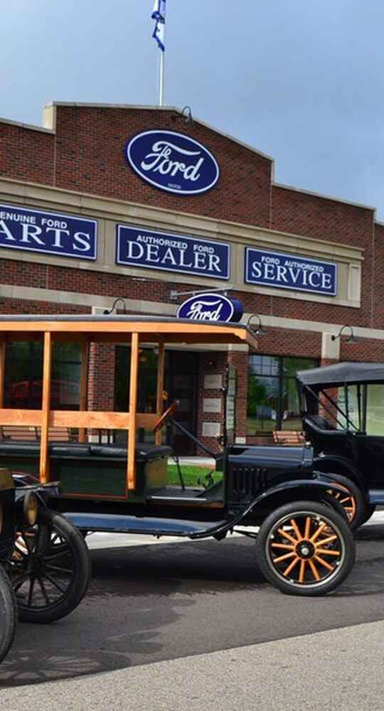 Model-T-Ford_2023-11-30-145131_vljz_74113983f0a0c30685d8e0ad979b9287